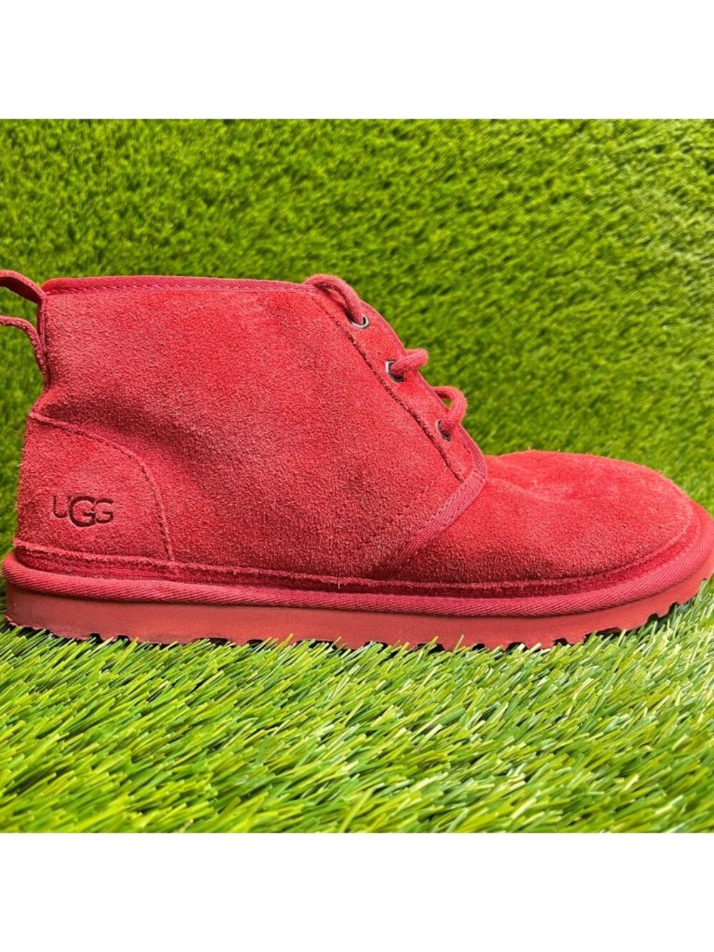 UGG Neumel Mens Size 8 Red Casual Classic Outdoor Suede Lace-Up Chukka Boots